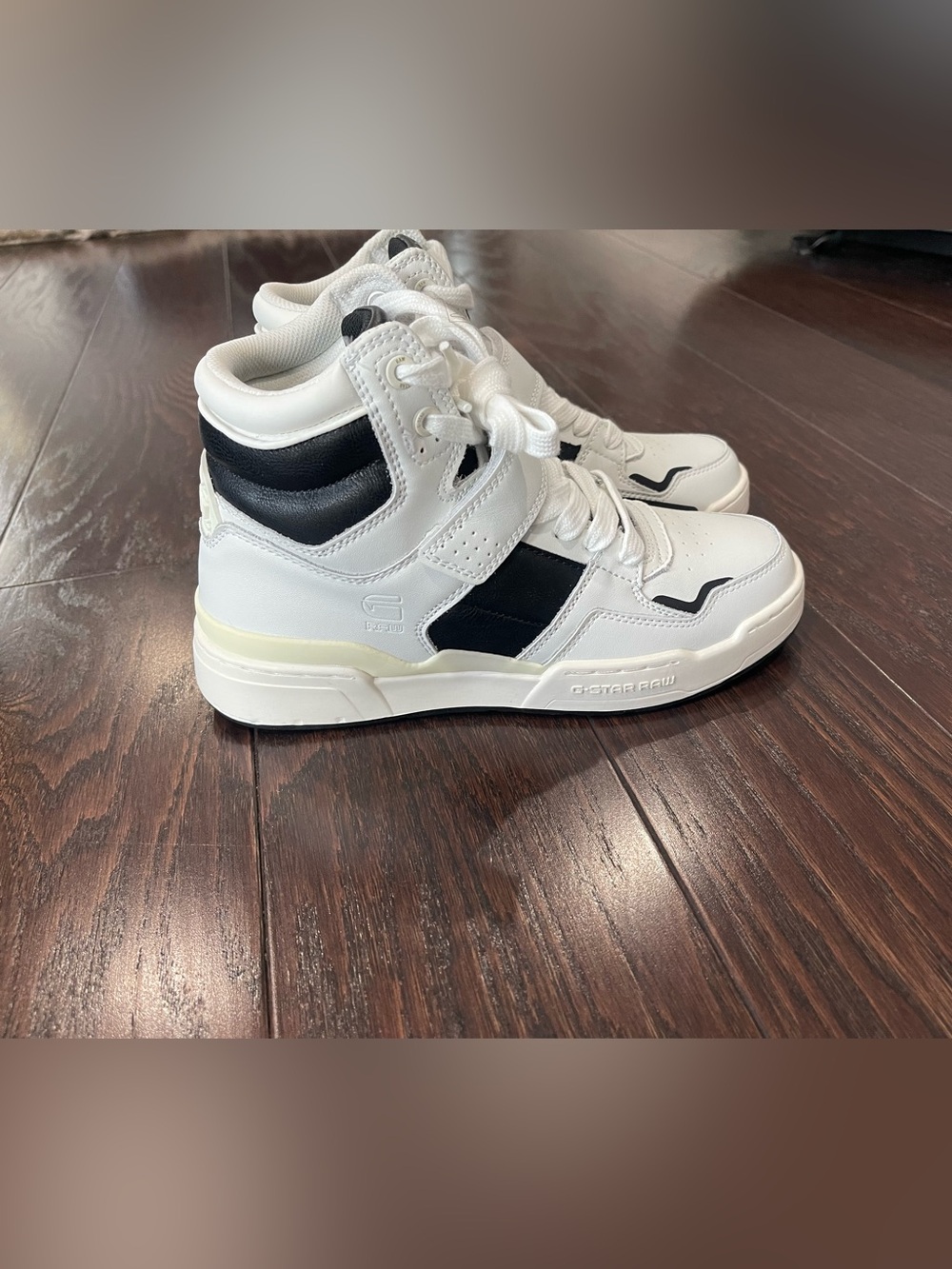 G-Star Raw Attacc Mid Women Size 5 High Top Sneakers White Leather NEW